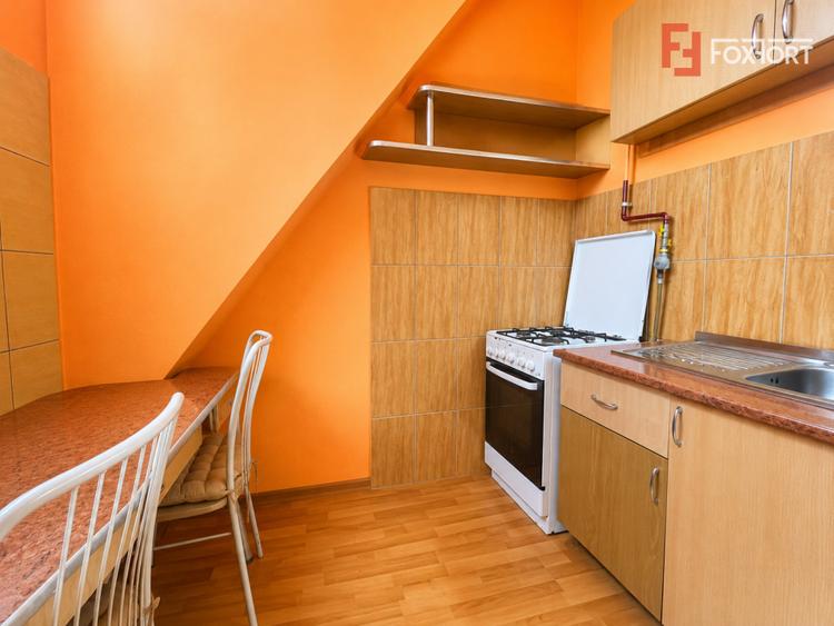 Apartament 2 camere semidecomandat la parter - Piata Catedralei - Arad