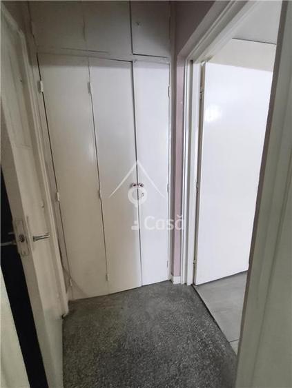 DE RENOVAT SECUILOR PIATA SUDULUI