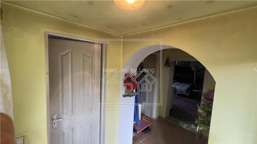 Casa cu teren de 1167 mp, curte mare, Talmaciu - 5