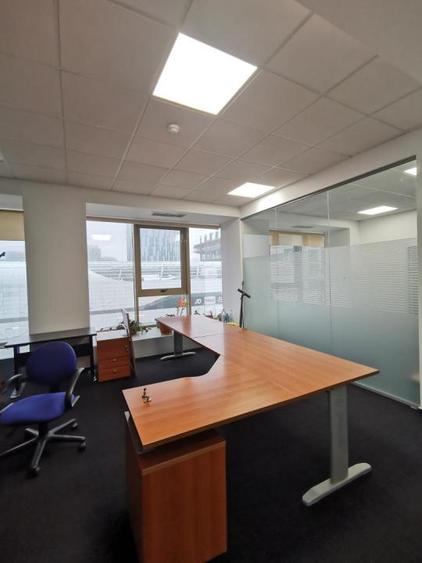 Aviatiei Promenada metrou office 128 mp