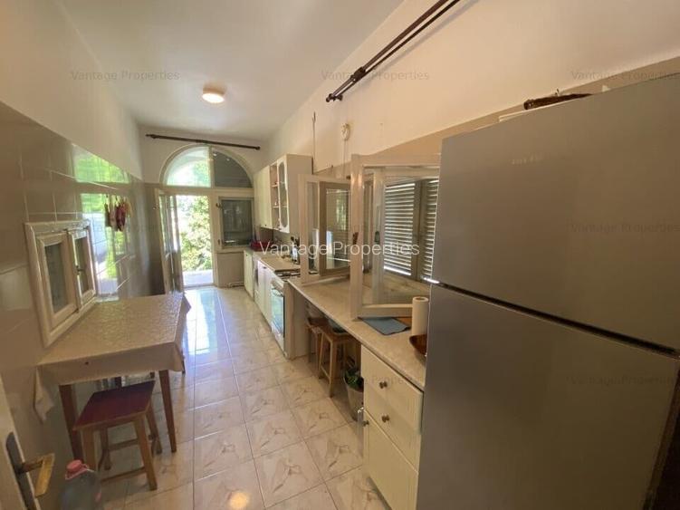 Vila 4 camere cu piscina si gradina, zona Snagov-langa padure - 6