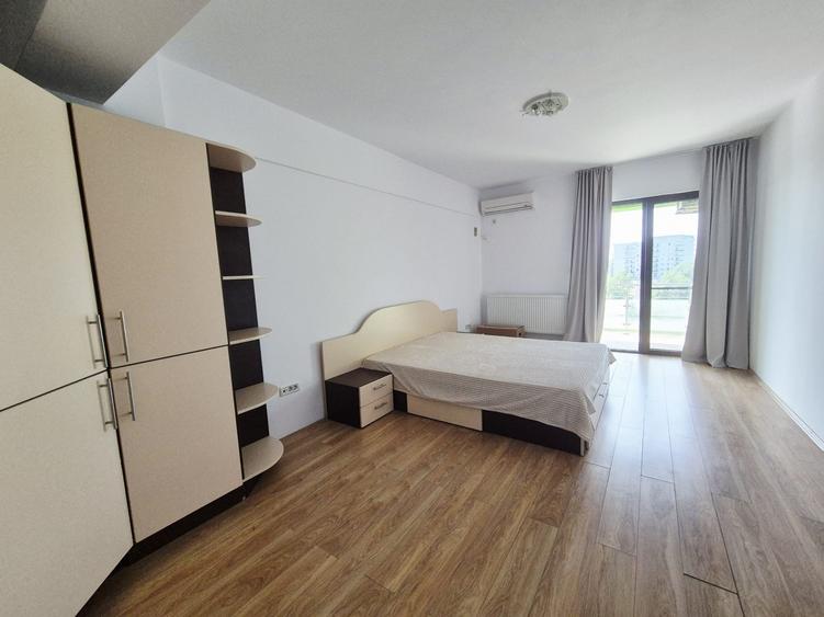 Mamaia - centrul statiunii - 4 camere cu vedere unica pe lac
