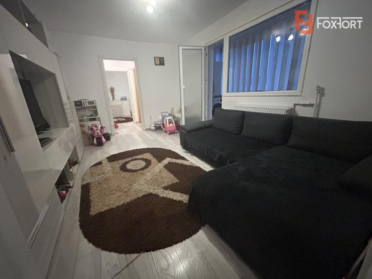 De vanzare apartament cu 2 camere in zona Girocului