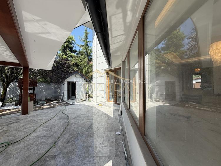 Vila Premium *800mp* // teren *963mp* / garaj cu 6 locuri* // Iancu Nicolae