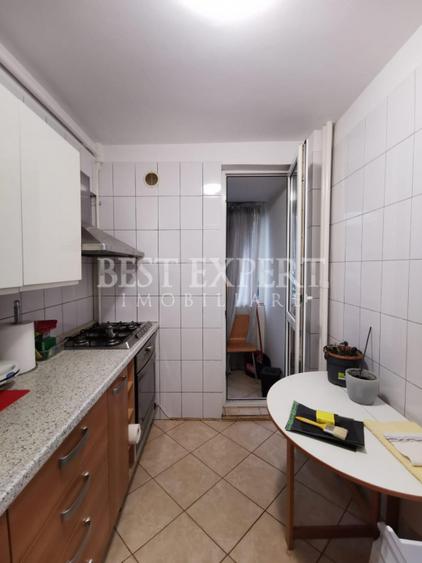 2 Camere Renovat | 5 Min. Metrou Piața Muncii | Mutare Imediată