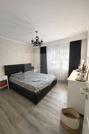 Apartament de vanzare 3 camere decomandat- Mărasti