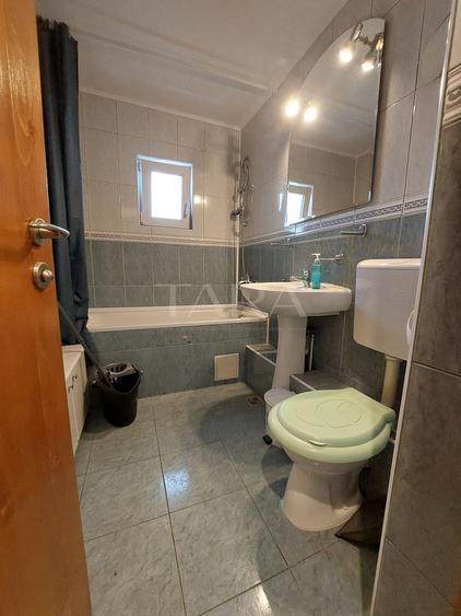 Apartament 3 camere decomandat, 62 mp, balcon, Baciu.