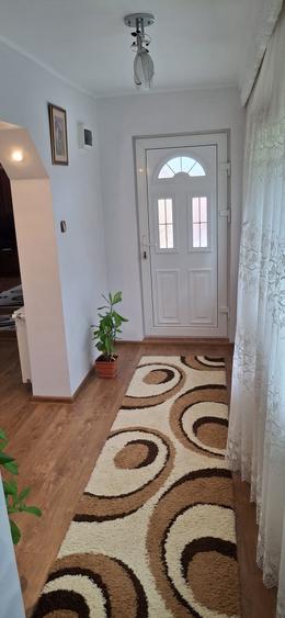 Casa parter renovata cu CT zona Gara , SU=115mp + teren 500 mp .