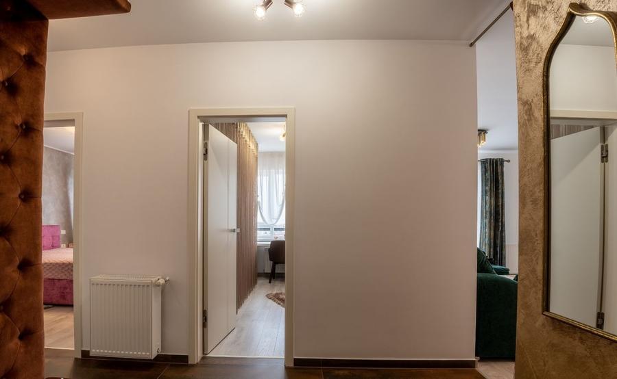 Apartament 3 camere mobilat si utilat modern intrare Racadau