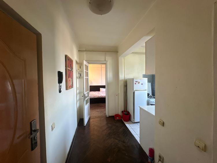 Garsoniera in zona Tineretului/Studio apartment in Tineretului Area