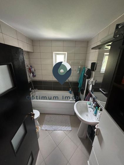 Apartament cu 3 camere in Manastur, 61 mp, parcare, zona Edgar Quinet!