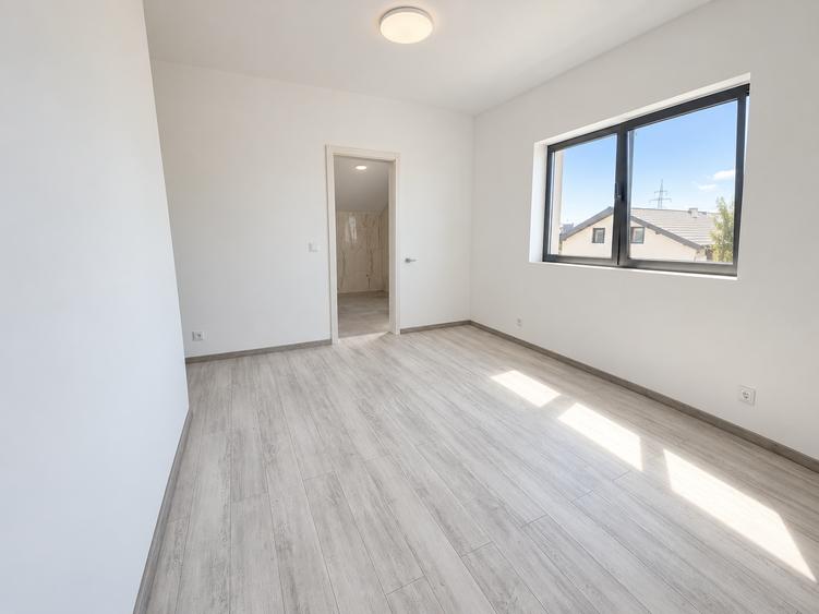 Casă individuală | 4 camere, de vânzare | 3 băi | 400 mp | Berceni | La cheie