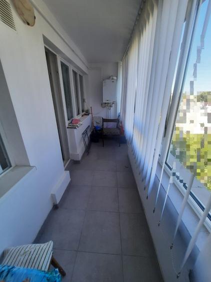 Apartament cu 2 camere, etaj 4/10, zona Podu Ros