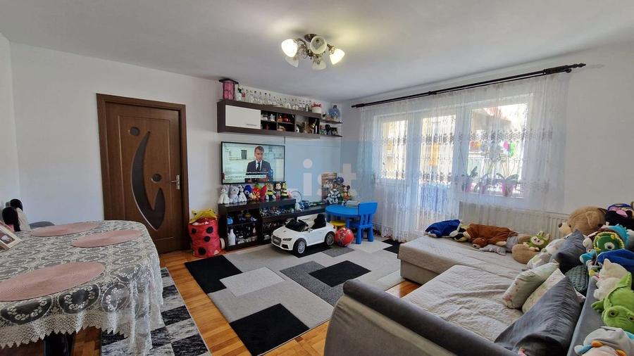 Apartament cu 3 camere de vanzare, Baia Sprie, Comision 0