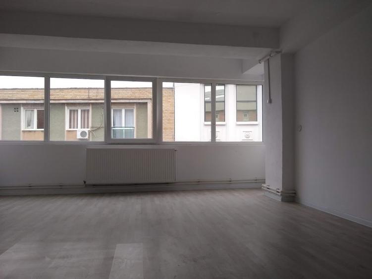 Spatiu birouri, ultracentral 20-200 mp