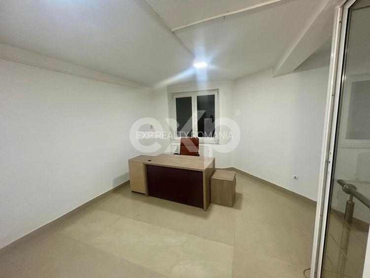 Spatiu comercial de inchiriat, 15 mp, Centrul civic- Toamnei - 150 Euro - 2