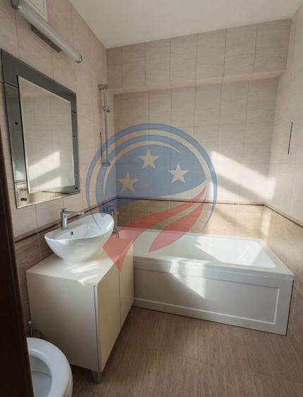 Apartament 4 camere | 89 mp utili + balcon | 2 băi | Centrală | 4 AC