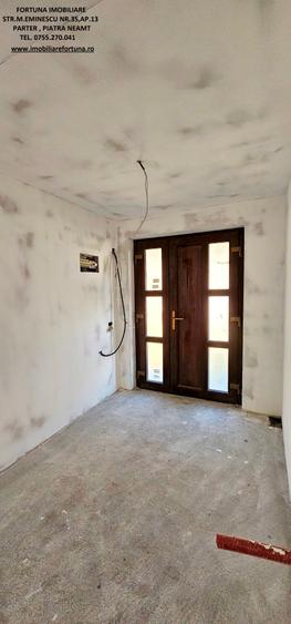 Casa P+M si 1400 mp teren, langa parau si padure,com.Piatra Soimului