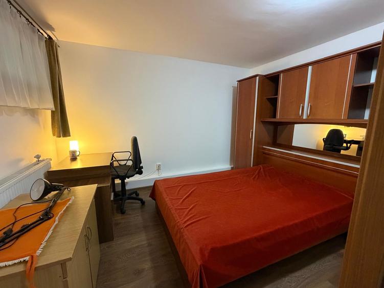 Apartament de închiriat, 3 camere, 80 mp, Zorilor zona UMF