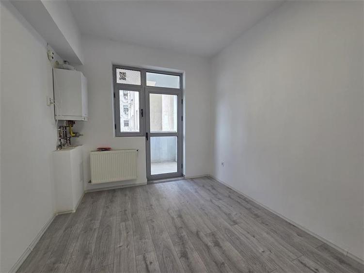Apartament 3 camere Centrul Civic pretabil co-working hub