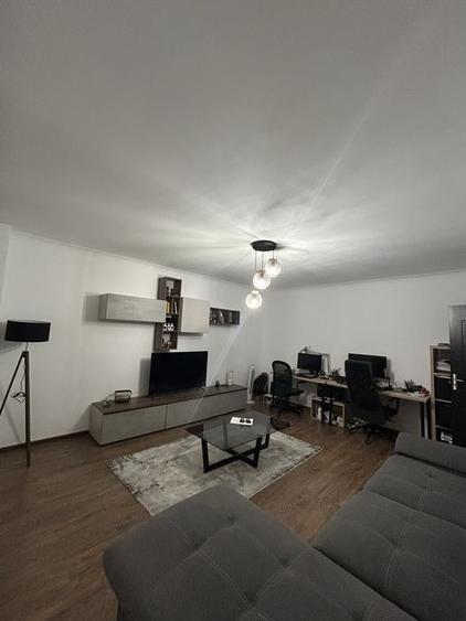 Apartament 2 camere LUX + centrală proprie zona Calea 13 Septembrie