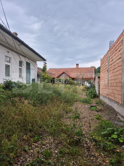 Proprietate cu 10 ari teren de vanzare pe strada Bolyai - 3