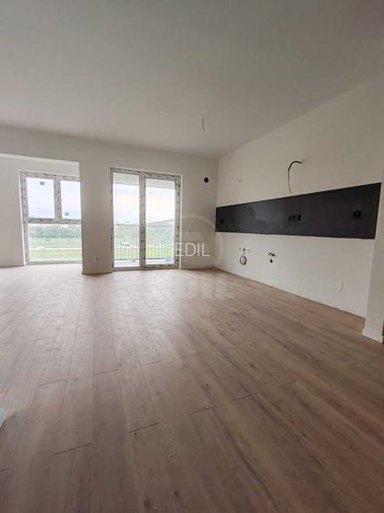 Apartament 2 camere,zona Avram Iancu,Floresti - 3