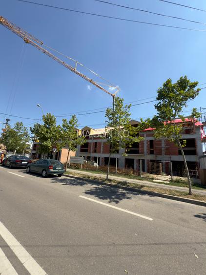 Vile de vanzare, 4-6 camere, zona Straulesti, 10' de metrou Straulesti