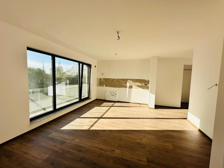 AP 3 CAMERE | DAMAROAIA | PETROM CITY | SCOALA GENESIS | STRAULESTI |