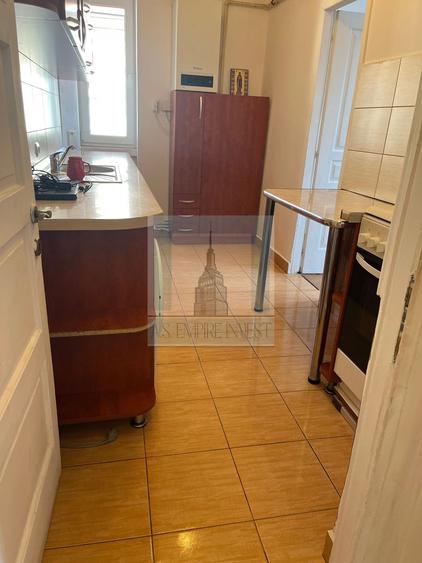 Apartament 2 camere decomandat - zona Centrul Civic