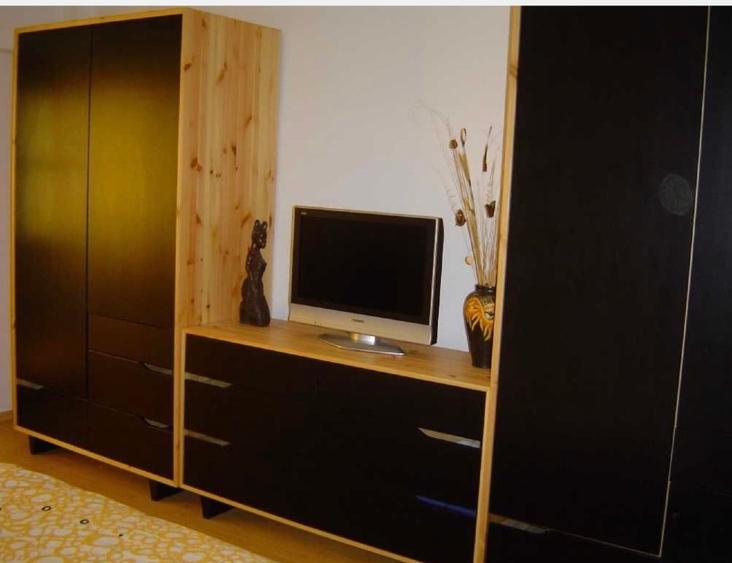 Apartament 2 camere – central, zona Orizont, Călărași