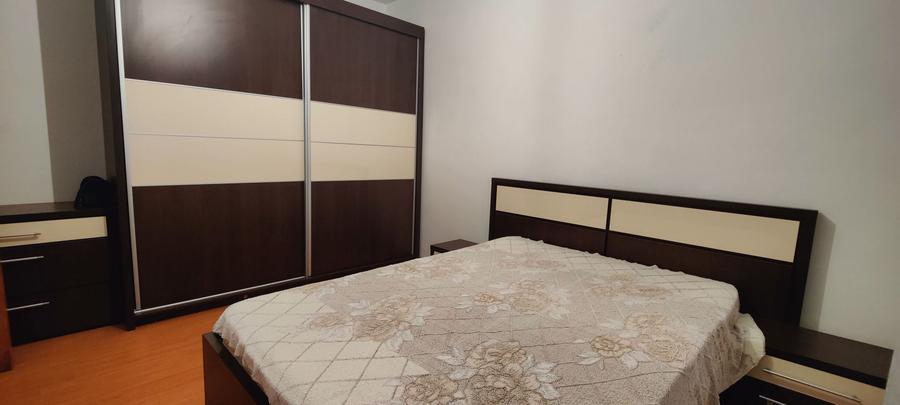 Apartament 3 camere de vânzare Drumul Taberei