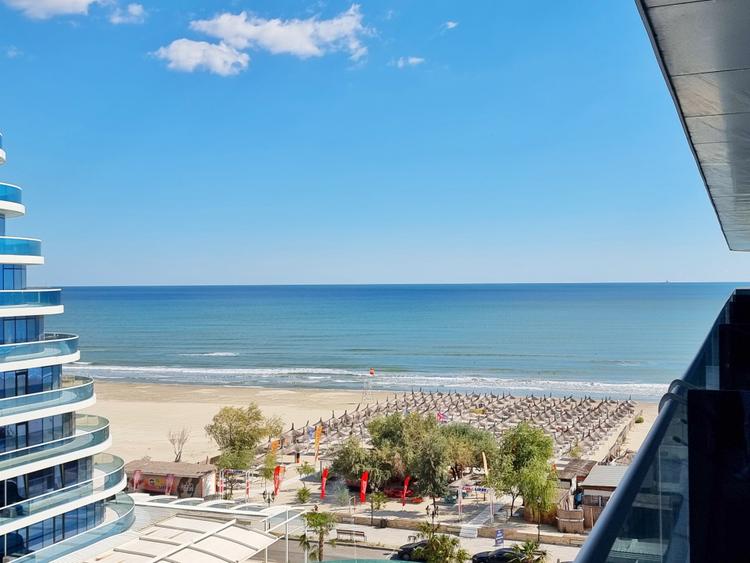 Rezidenta cu priveliste la mare in Titanic White Resort