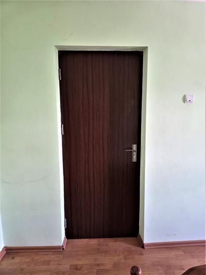 Apartament 3 camere confort 1 etaj 4 ultracentral Adjud