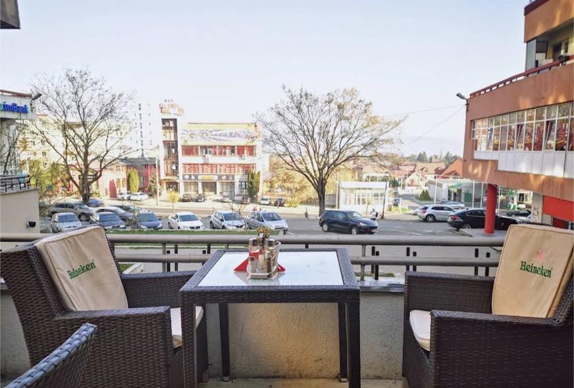 Inchiriere spatiu comercial cu teresa - restaurant -bar