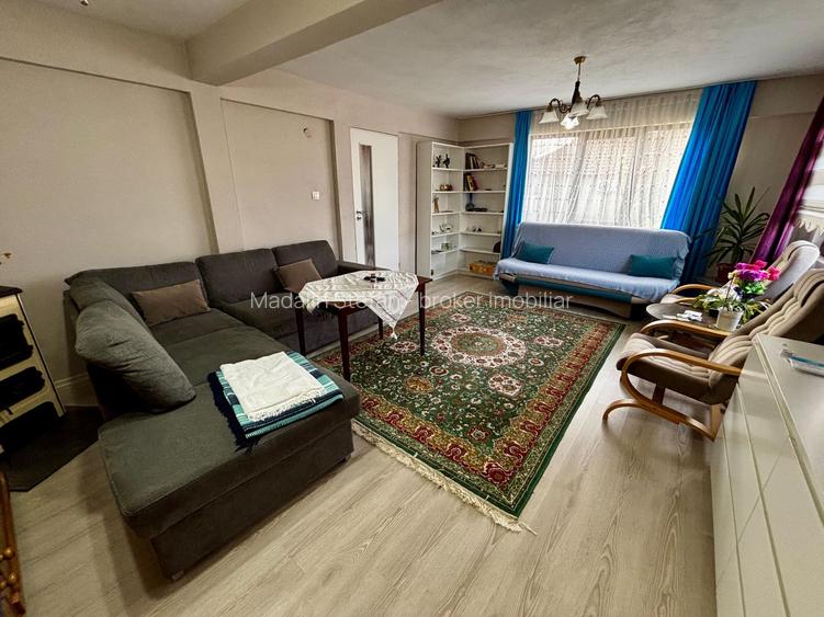 VANZARE VILA 3 DORMITOARE-TEREN 1712 MP IN DRAGANESTI, PRAHOHA - 16