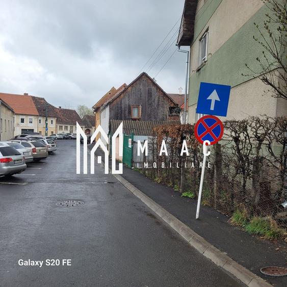 Cisnadie I Central I Casa de renovat I 500 mp teren