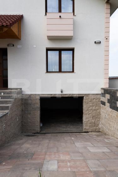 Casa de vanzare 4 camere, 160 mp, zona Micesti