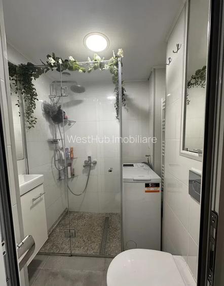 Apartament 2 camere, renovat complet, etaj 2 - Piata Doina