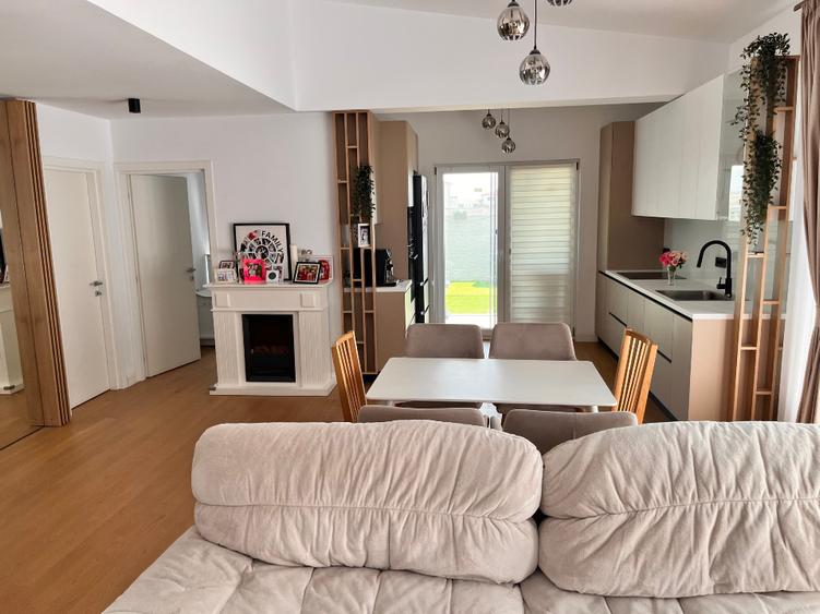 Proprietar - Casa 4 camere - Tunari Aerocity - mobilat si utilat