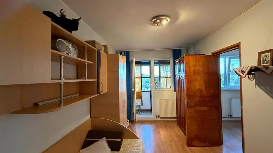 Apartament 2 camere de vanzare, cartier Vest Ploiesti - ONX109