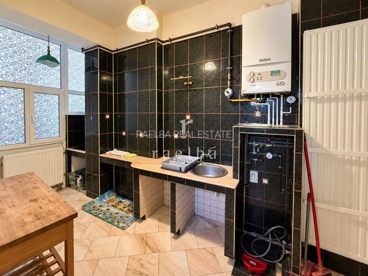 Strada Mantuleasa | 2 camere | 2 boxe | - 20