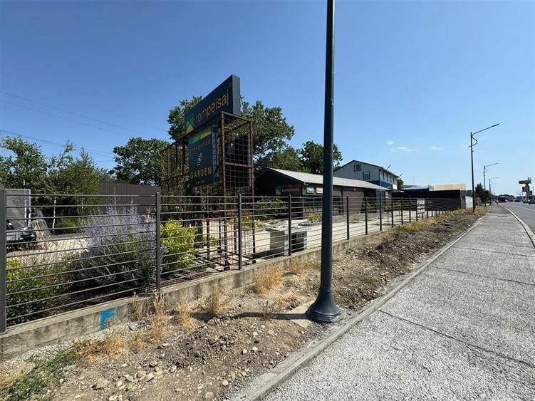 Spatiu Comercial 210 mp ,667 mp teren pe E 85 - Calea Moldovei -