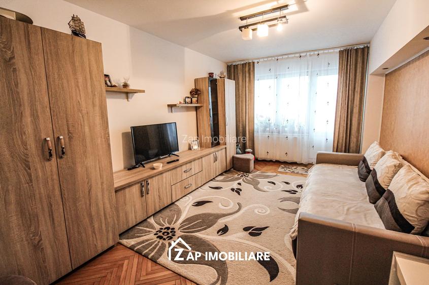 Shopping City - 3 Camere Decomandat - 69 mp Lift Nou- Finisat Modern - 10