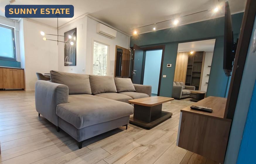 DE VÂNZARE — 2 CAMERE MOBILAT, B-DUL MAMAIA, ZONA DELFINARIU