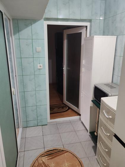 Apartament 2 camere, semidecomandat, 45 mp, mobilat, disponibil, Tomis Nord