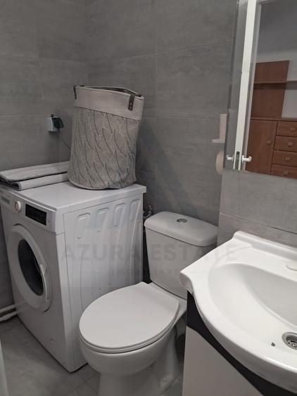 Garsoniera decomandata 44 mp utili etaj 1 zona Lazaret