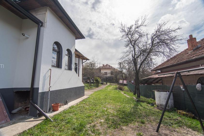 Casa cu 3 camere renovata - 23