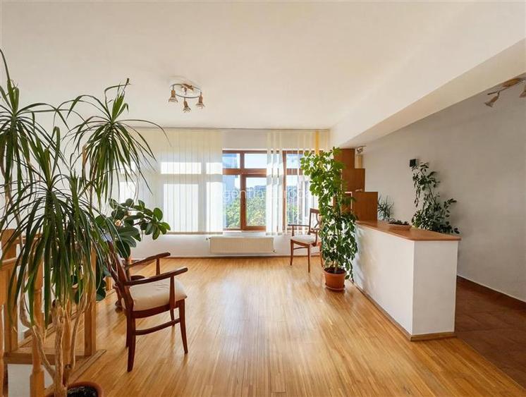 Casa de vanzare P+M zona centrala Tulcea - 15