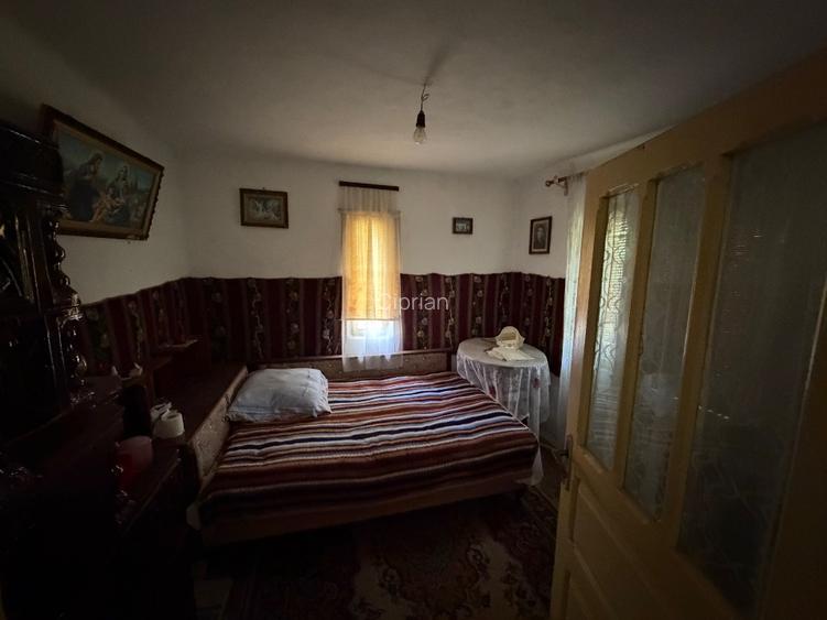 Casa cu teren la tara - 7